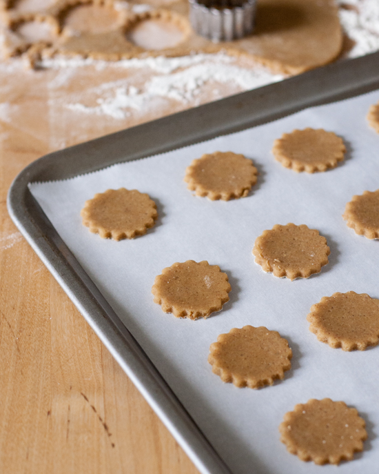 Gingerbread Raspberry Sandwich Cookies | Flour Arrangements