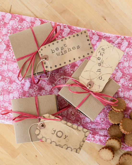 Gingerbread Raspberry Sandwich Cookies | Flour Arrangements