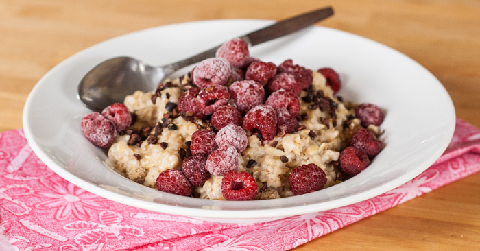 Oatmeal with Raspberries and Cocoa Nibs | Flour Arrangements