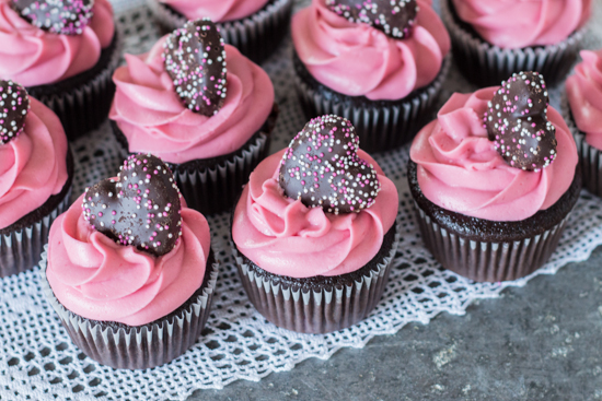 Raspberry Chocolate Cupcakes | Flour Arrangements