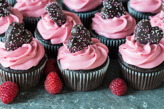 Raspberry Chocolate Cupcakes | Flour Arrangements