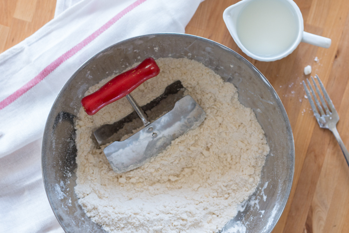 Cheddar Drop Biscuits | Flour Arrangements Biscuit Recipe-2