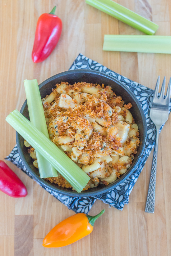 This Buffalo Chicken Macaroni and Cheese recipe delivers classic comfort food with an attitude. From the crisp, fiery breadcrumb topping to the creamy, rich Gorgonzola sauce, this chicken and pasta dish will satisfy your taste buds with a serious explosion of flavors. 