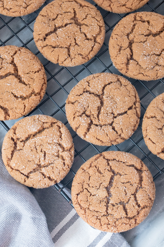 Chewy and deeply spiced, these Molasses Crinkles’ sweet, warm flavors wake up your taste buds and make them take notice. 