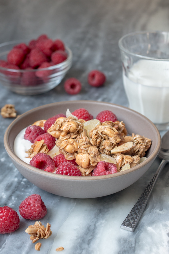 Chunky Cashew, Almond and Ginger Granola