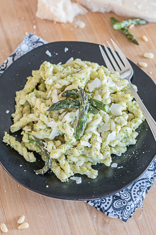This easy-to-prepare Asparagus Pesto Pasta delivers a rich, nutty dish full of asparagus flavor.  