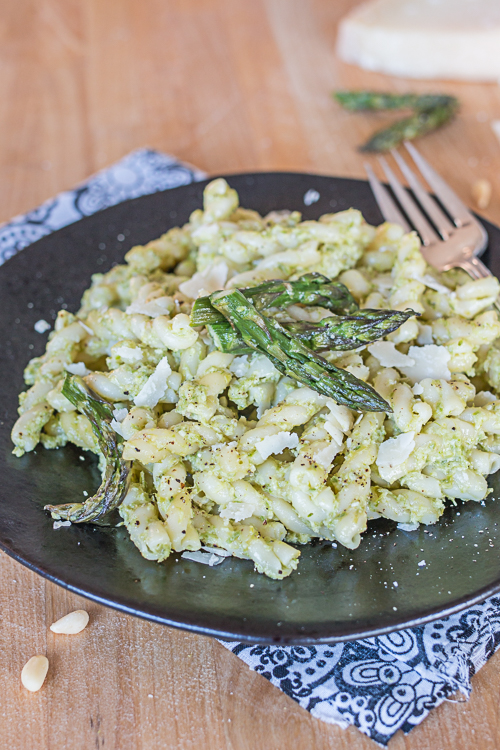 This easy-to-prepare Asparagus Pesto Pasta delivers a rich, nutty dish full of asparagus flavor.  