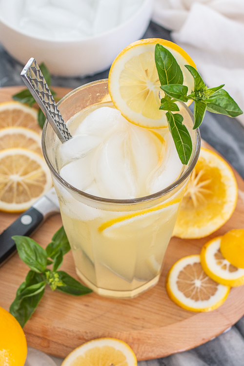 Sweet and tart with a hint-of-vanilla, this cool, refreshing Single-Serving Vanilla Lemonade is ready in minutes. 