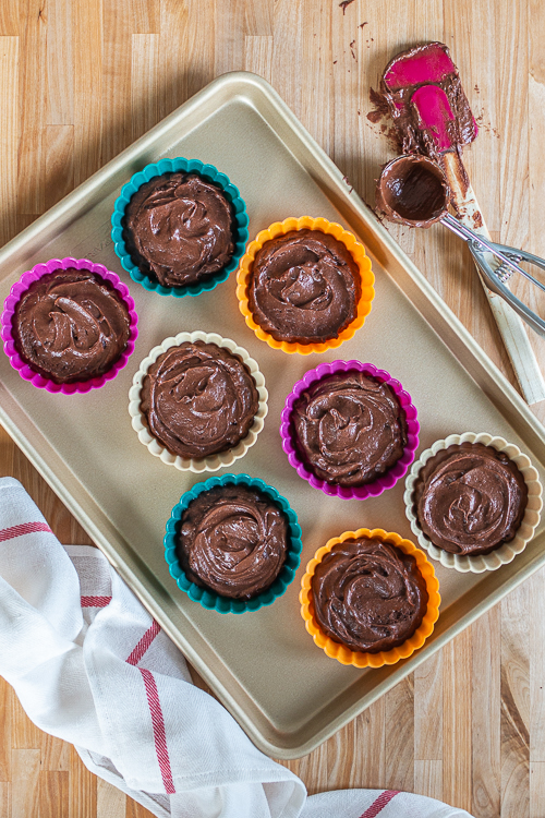 These fudgy, hint-of-cinnamon Brownie Tartlets taste incredible with vanilla ice cream, warm caramel sauce, and a sprinkling of crunchy almonds.