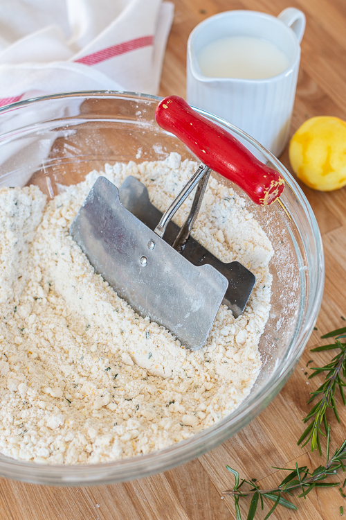 These quick, easy Savory Rosemary-Lemon Biscuits deliver a light-textured, buttery biscuit with a satisfying citrus-rosemary flavor. 